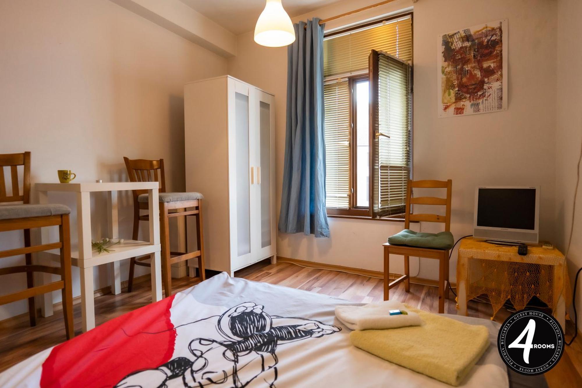 4 Rooms Plovdiv Esterno foto