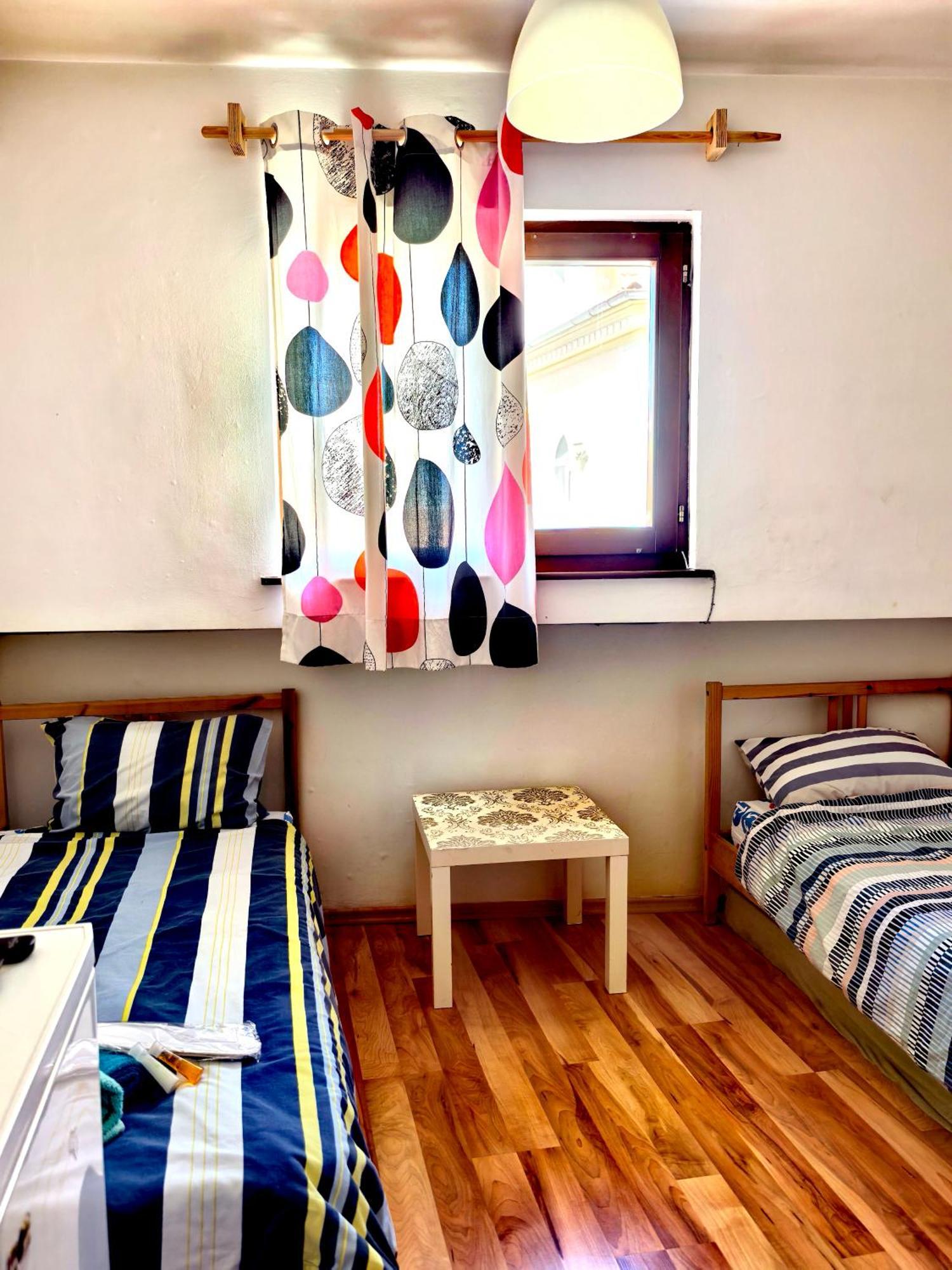 4 Rooms Plovdiv Esterno foto
